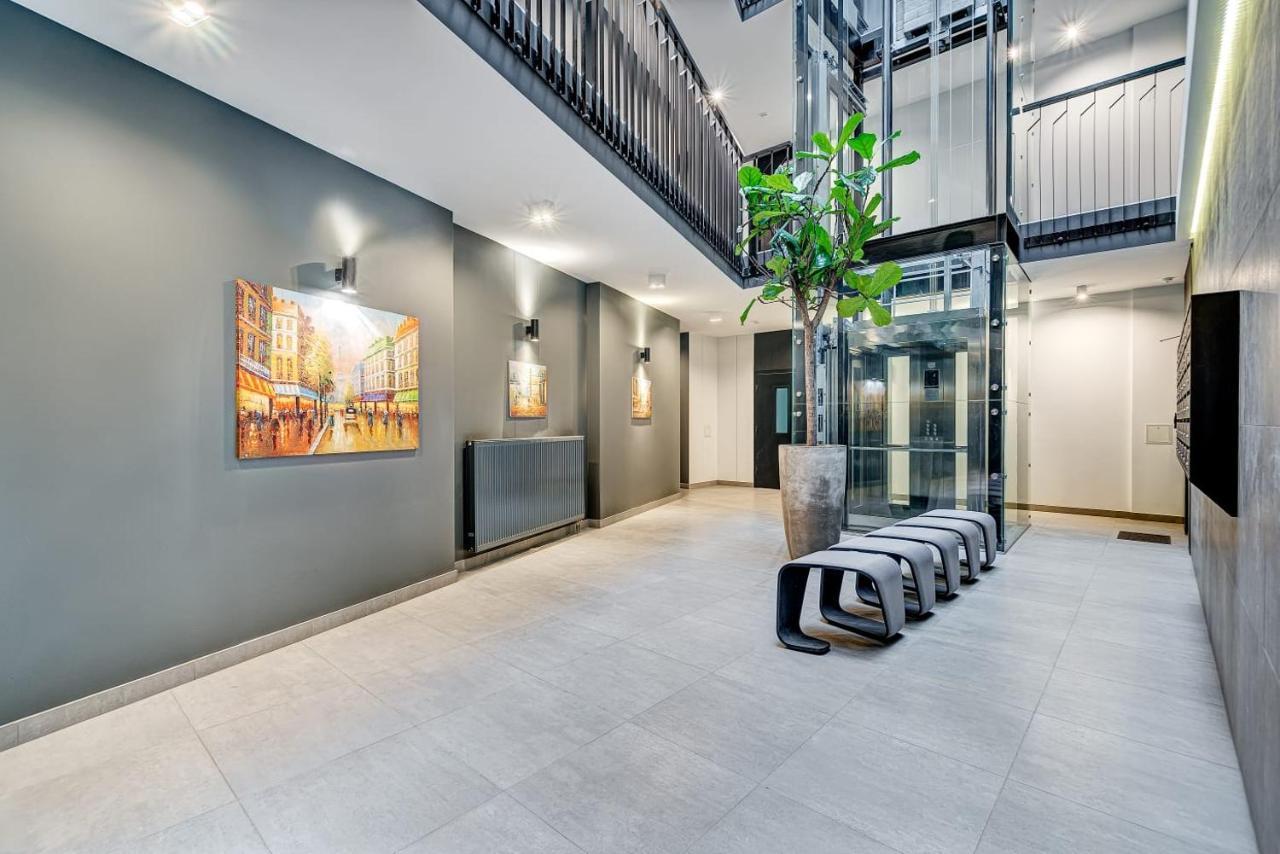 Happy Inn Just Studio, Self Check-In-24X7,Parking-In-The-Underground-Garage Вильнюс Экстерьер фото